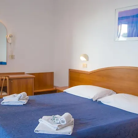Ciccio Hotel 3*