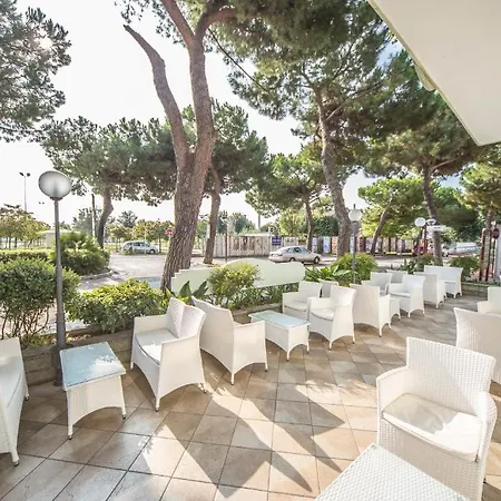 Hotel Ciccio 3*