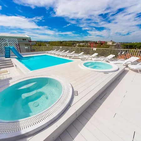 Ciccio Hotel 3*